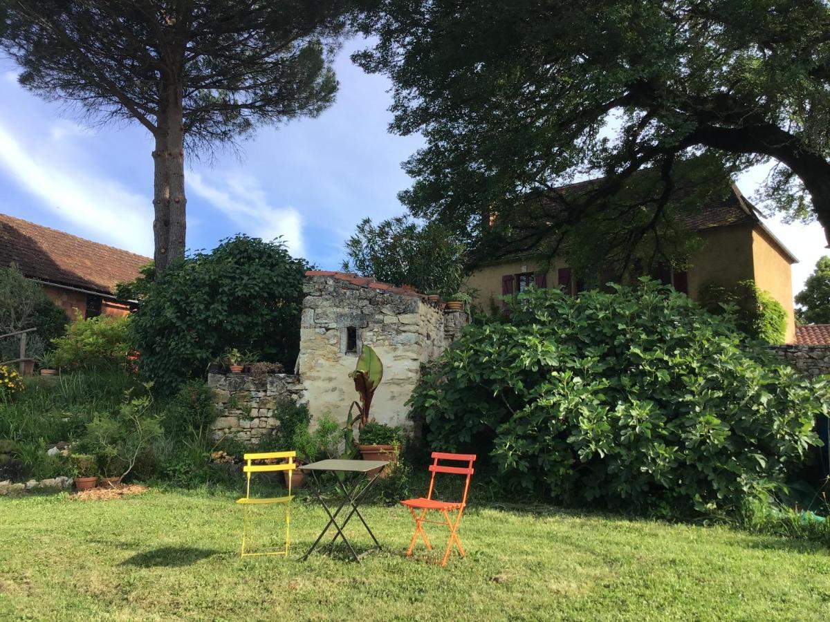 Appartamento Les Temps Des Sources Veyrines-de-Domme Esterno foto